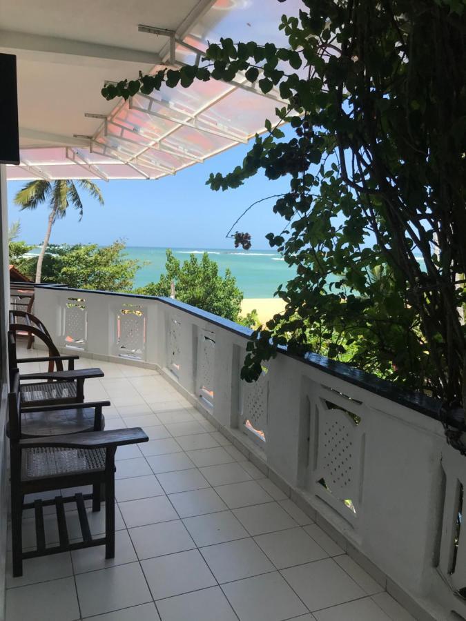 Unawatuna Beach Bungalow - Exterior photo